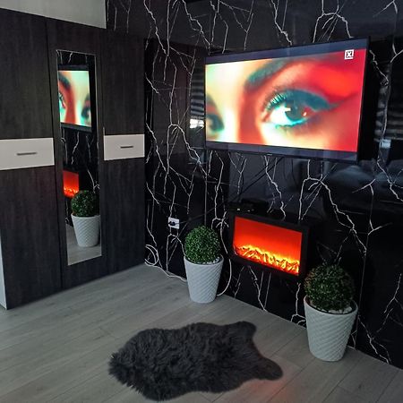 Apartman U Centru Sid Bagian luar foto
