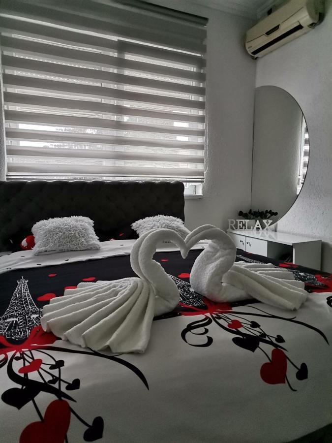 Apartman U Centru Sid Bagian luar foto