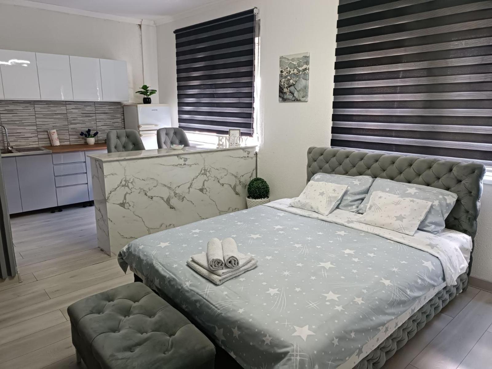 Apartman U Centru Sid Bagian luar foto