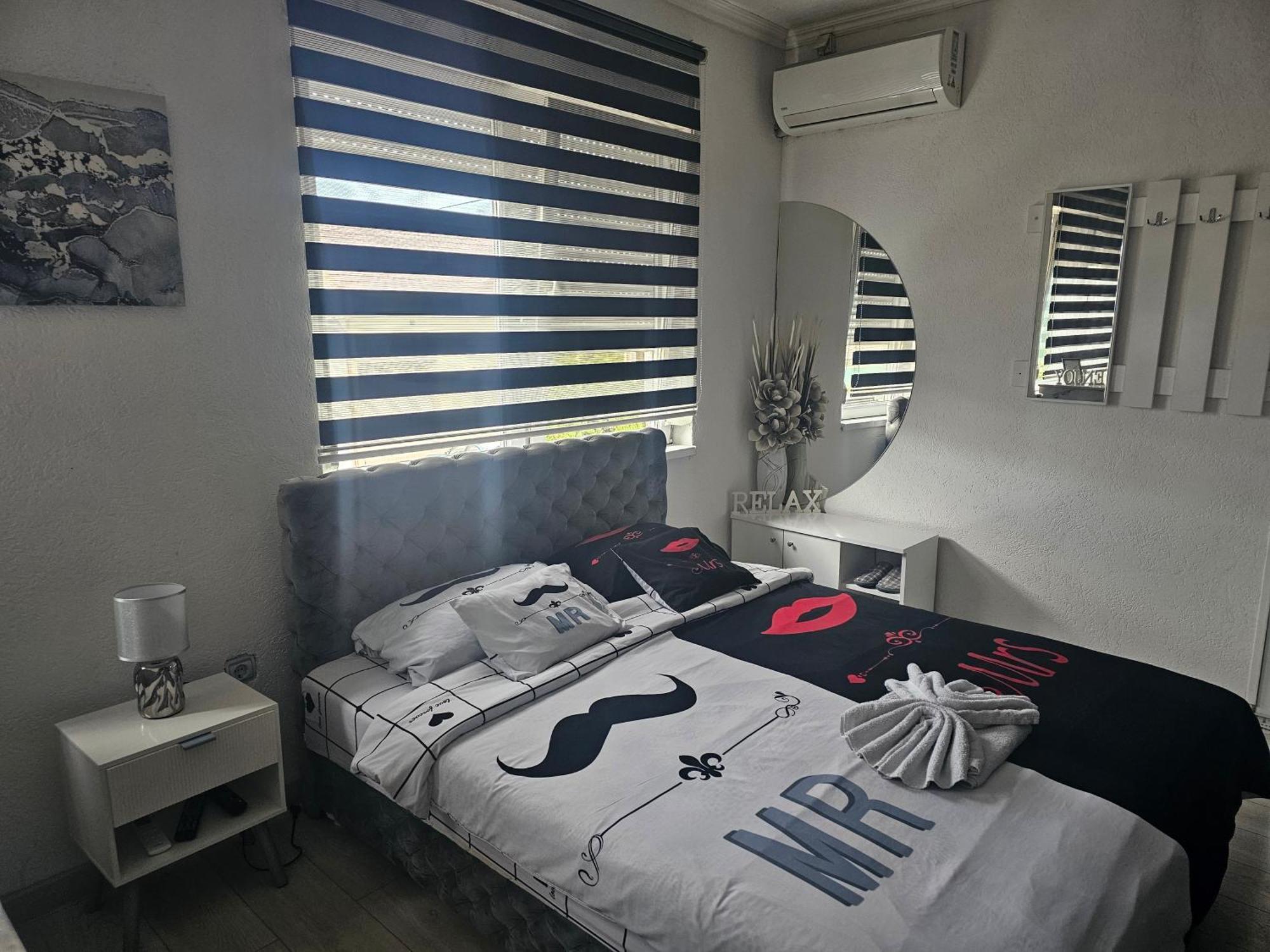 Apartman U Centru Sid Bagian luar foto